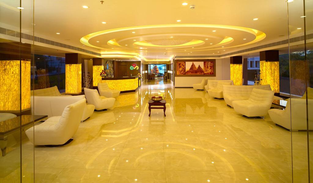 Hotel Palmyra Grand Suite - Tirunelveli Exterior foto
